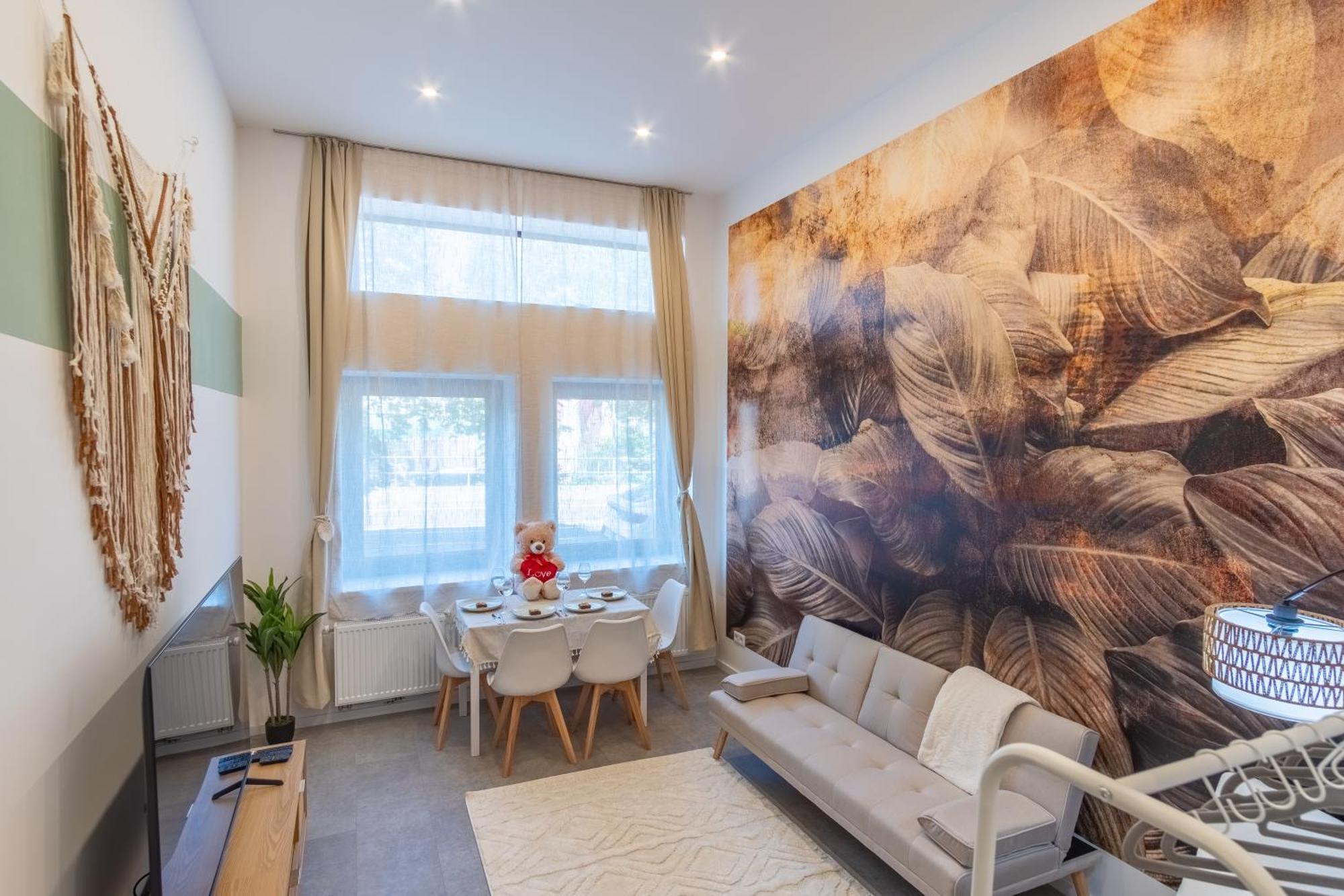 65 Zoll 4K Tv, Disney Plus, Soundbar, Kostenloser Kaffee, 5 Raeume Leipzig Exterior photo